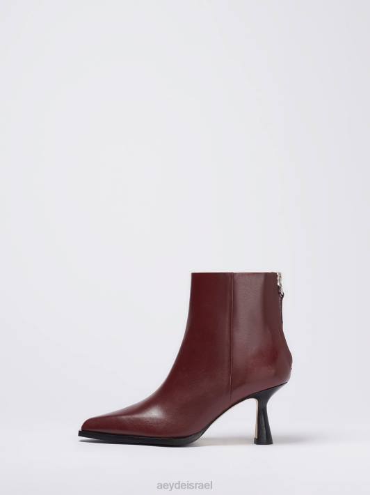 Aeyde kala TN4J47 הַנעָלָה עגל נמל